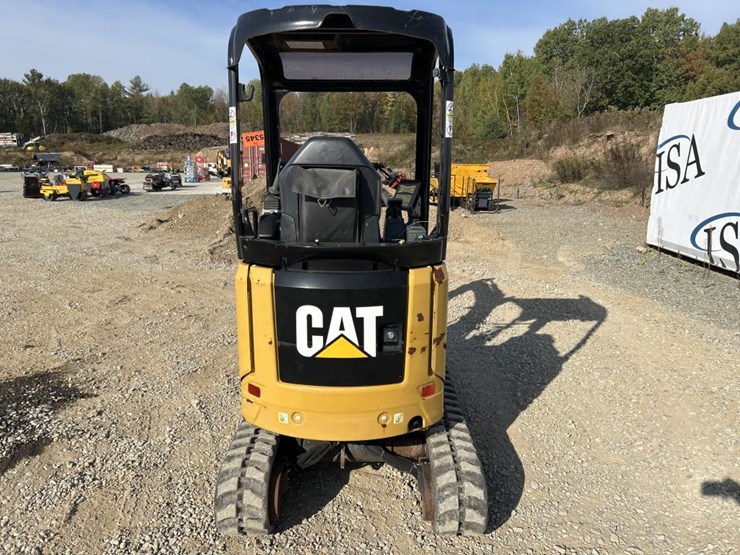 caterpillar-301.7-image-4