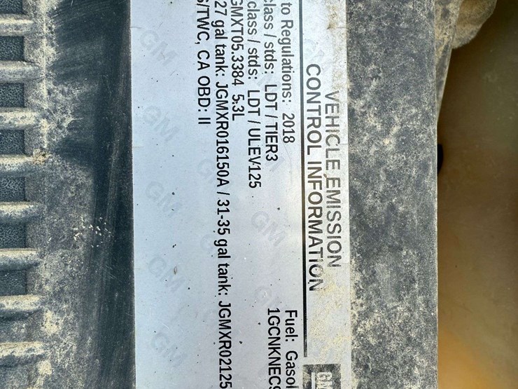 2018-chevrolet-1500-image-39