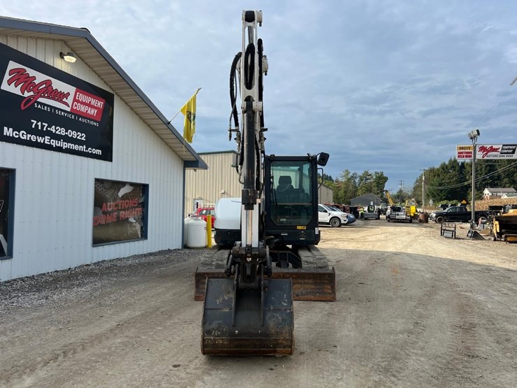 2022-bobcat-e88-image-9