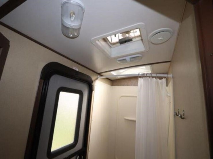 2015-dutchmen-aerolite-282dbhs-ae2-travel-trailer-image-33