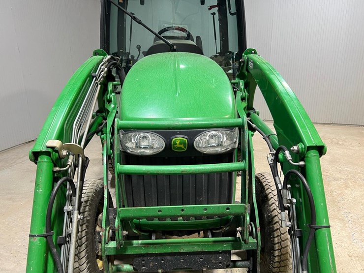 john-deere-3720-image-11