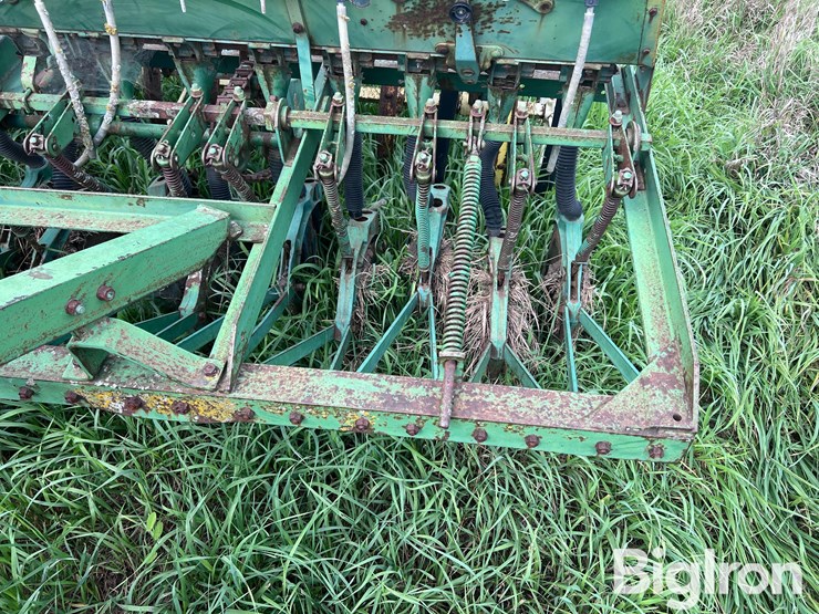 john-deere-200-image-14