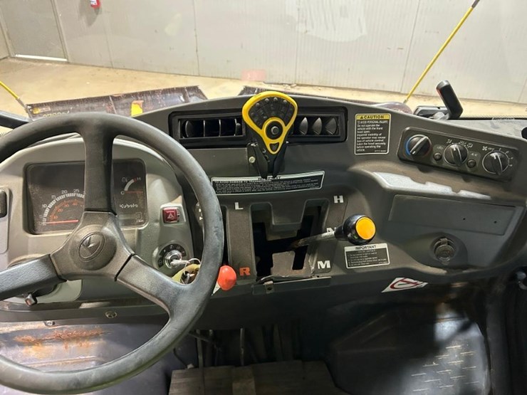 kubota-rtv1100-image-12