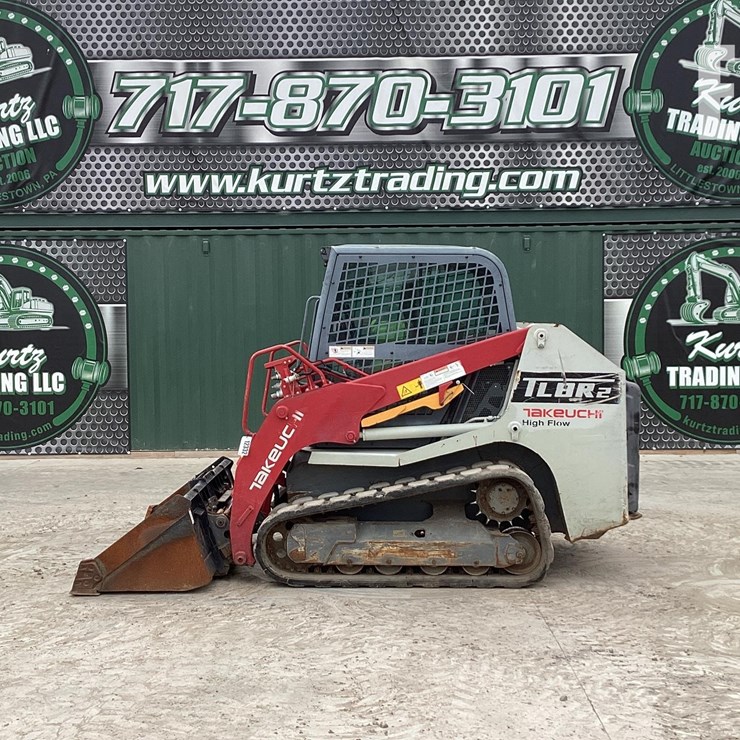 2021 TAKEUCHI TL8R2