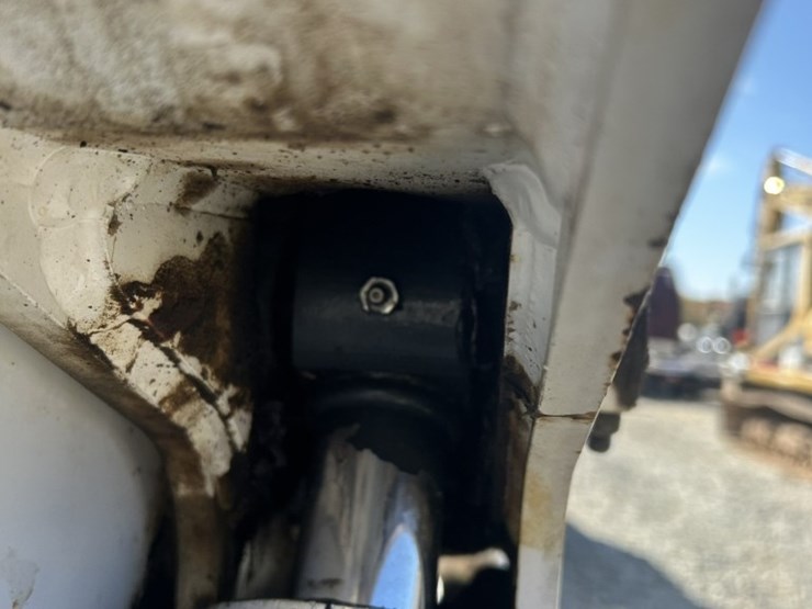 2019-bobcat-t650-image-27