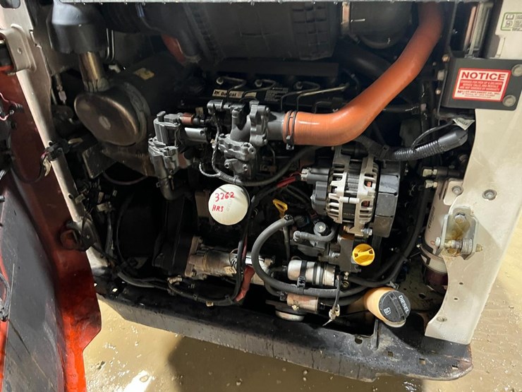 2023-bobcat-s450-image-14