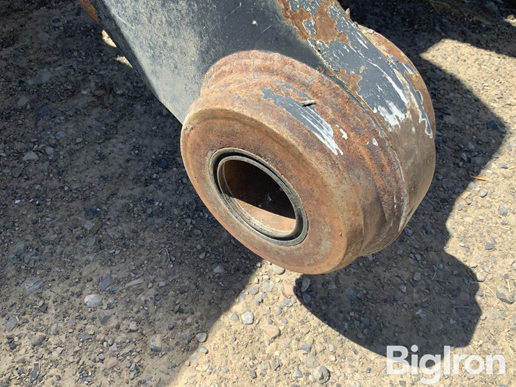 2012-deere-724k-image-17