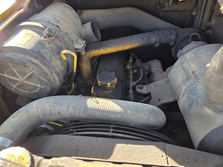 john-deere-250-image-28