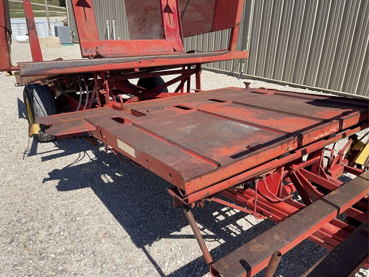 new-holland-1010-image-15