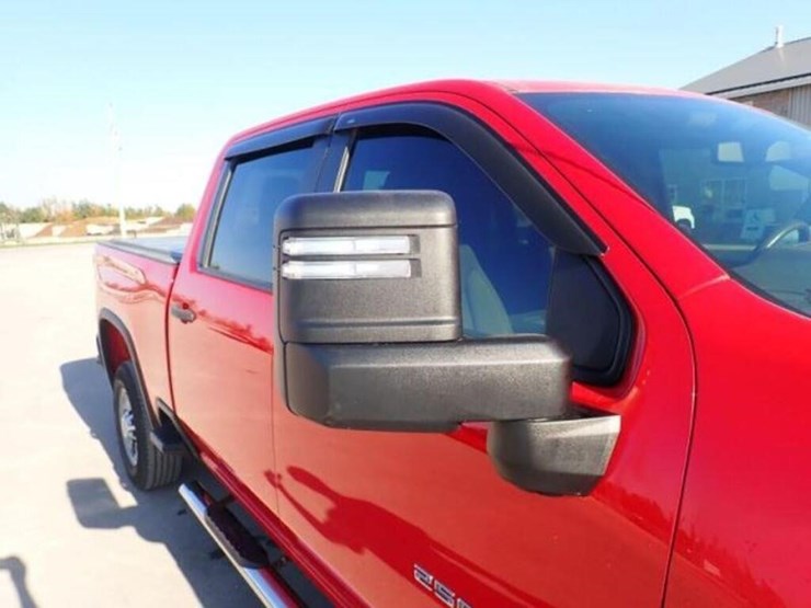 2022-chevrolet-2500-image-69