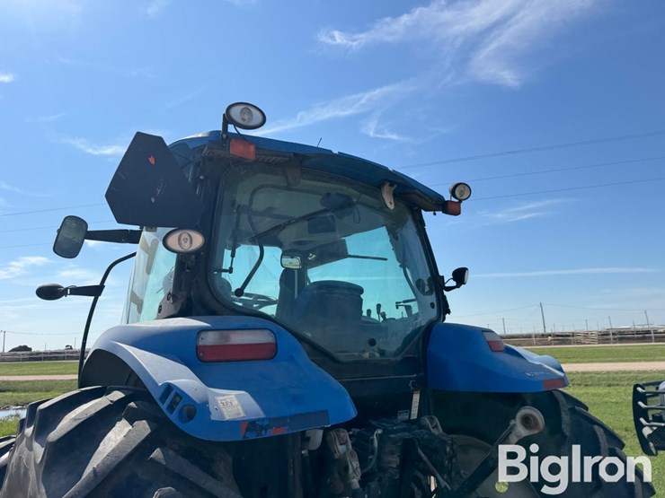 2013-new-holland-t6.140-image-16