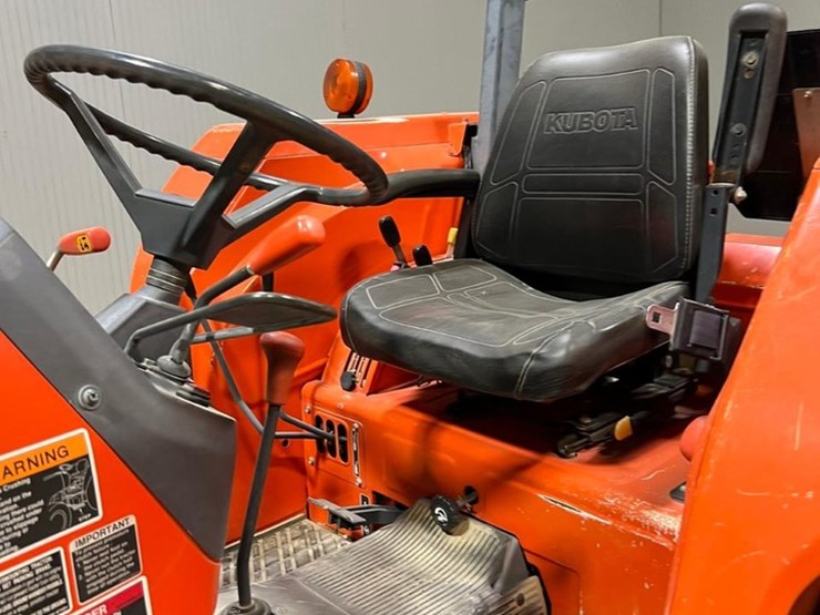 kubota-m8200-image-17