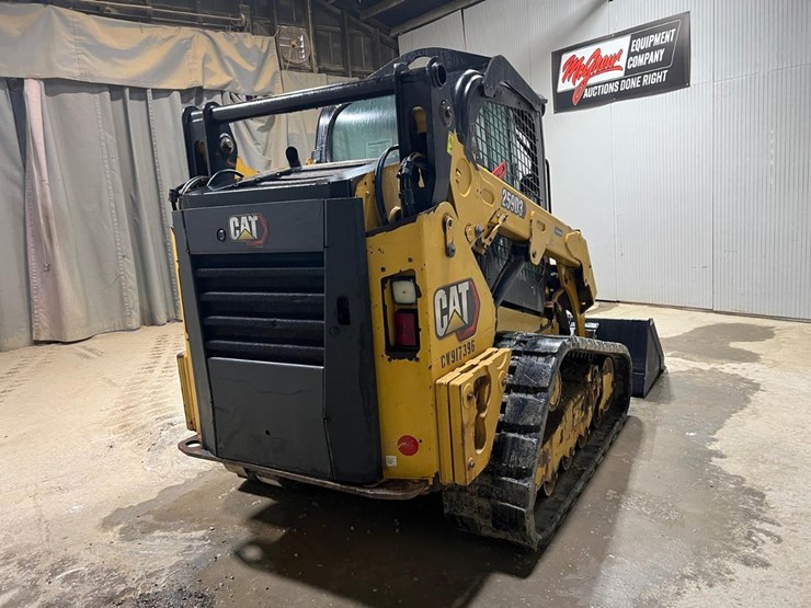 2022-caterpillar-259d3-image-5