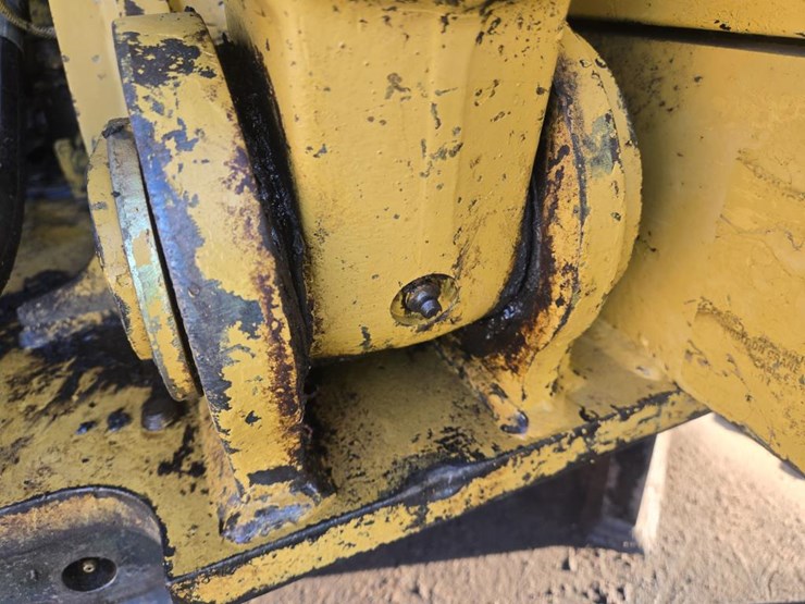 caterpillar-312-image-32