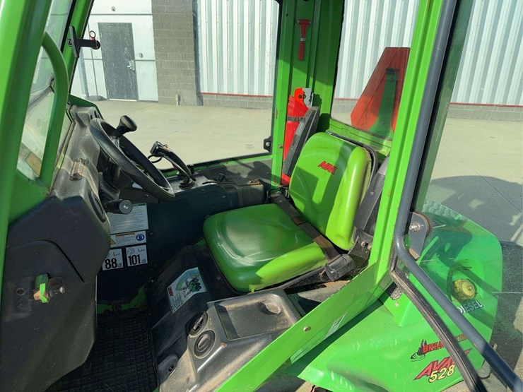 advant-528-wheel-loader-image-19