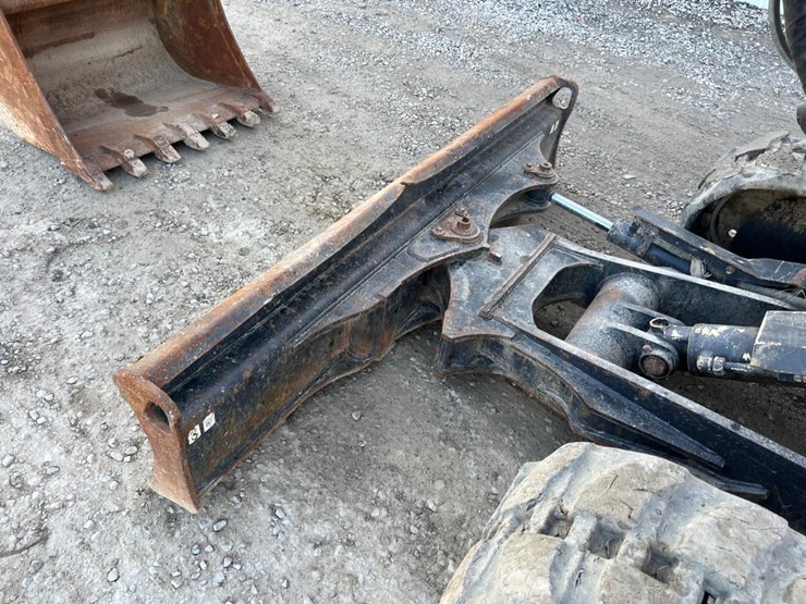 2020-kubota-kx057-4-image-14