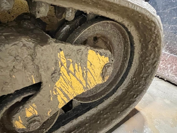 2019-caterpillar-259d-image-21