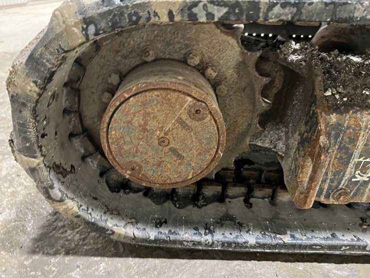 deere-35d-image-21