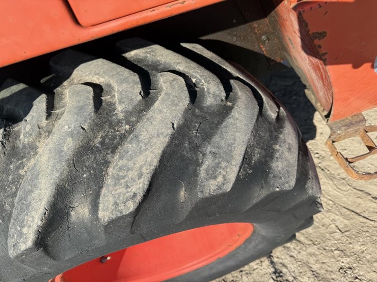 kubota-r520-image-47