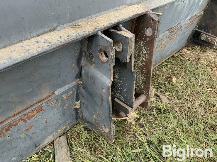 john-deere-158-image-17