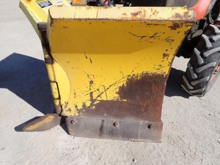2016-kubota-m7040d-image-59