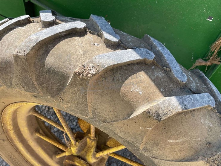 john-deere-h-image-12