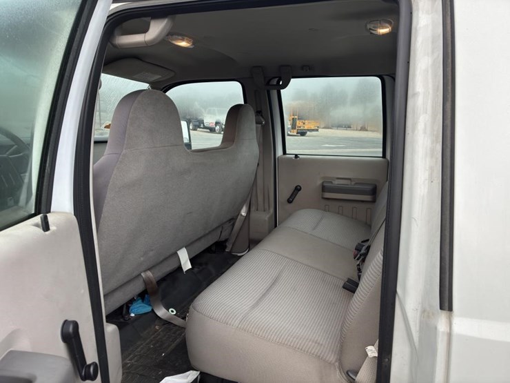 2008-ford-f350-image-12