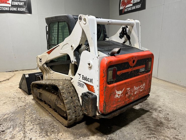 2017-bobcat-t595-image-3
