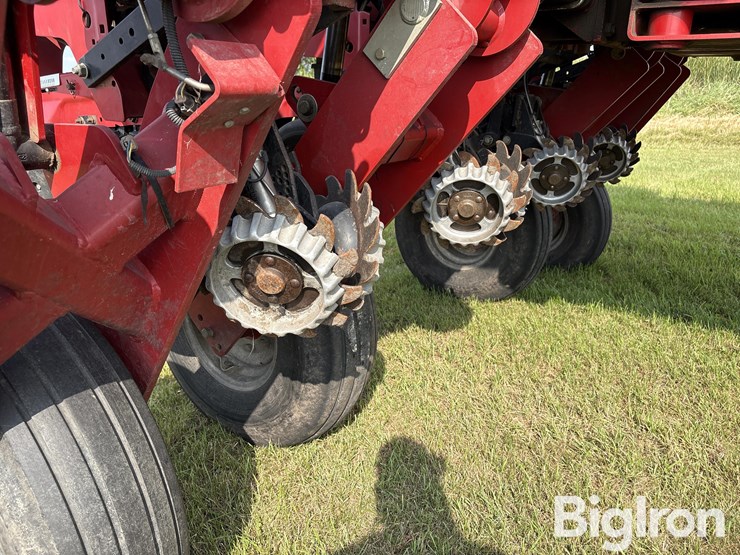 2013-case-ih-1250-image-19