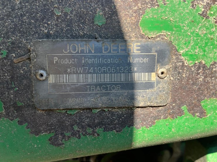 john-deere-7410-image-36