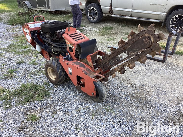 2012-ditch-witch-rt16-image-3