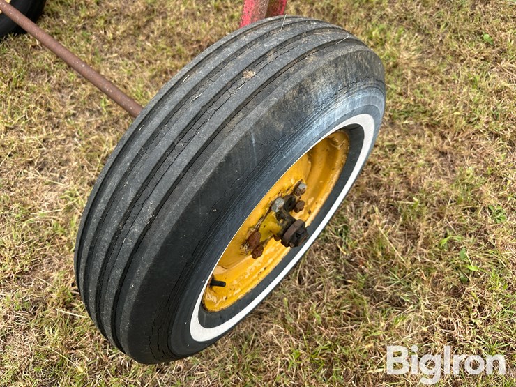 massey-ferguson-86-image-16