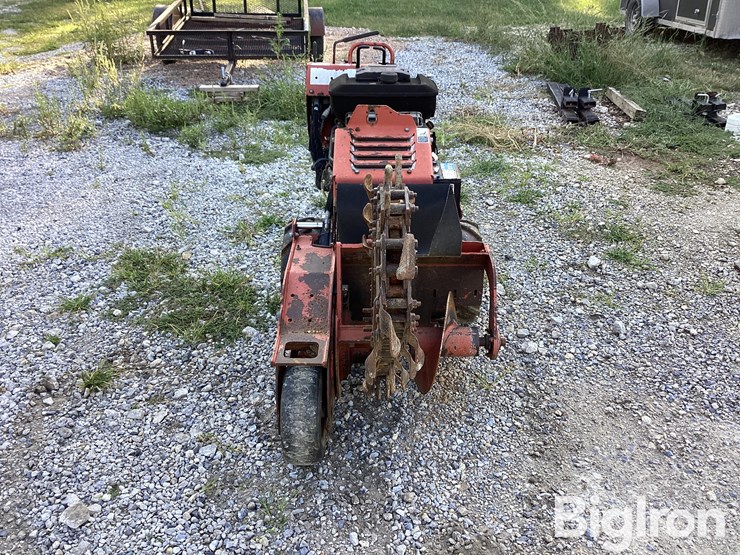 2012-ditch-witch-rt16-image-2