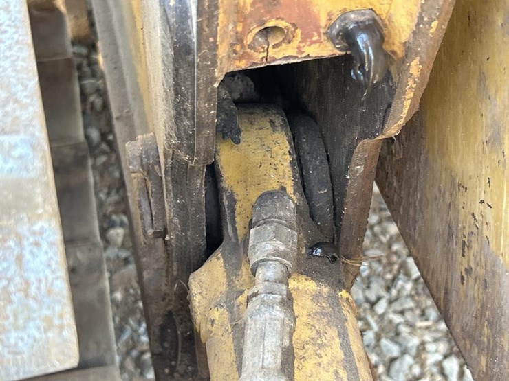 2003-deere-450h-image-20