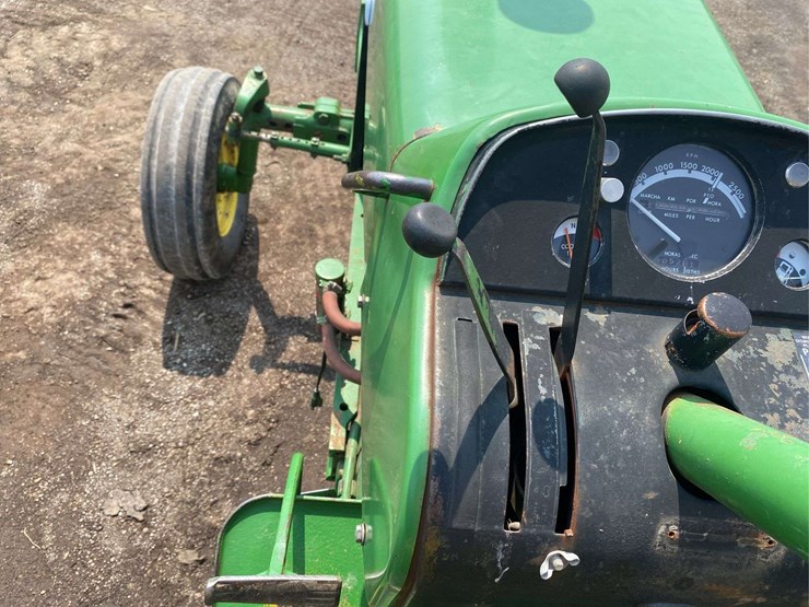 john-deere-2510-image-31