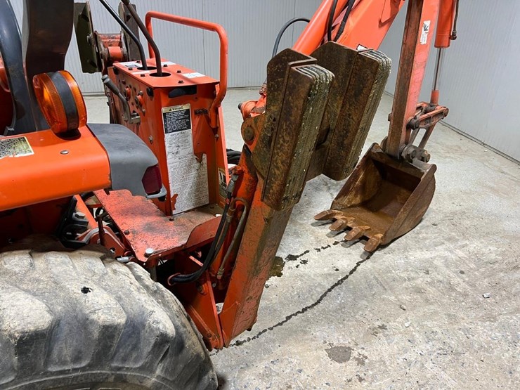 2002-kubota-l35-image-14