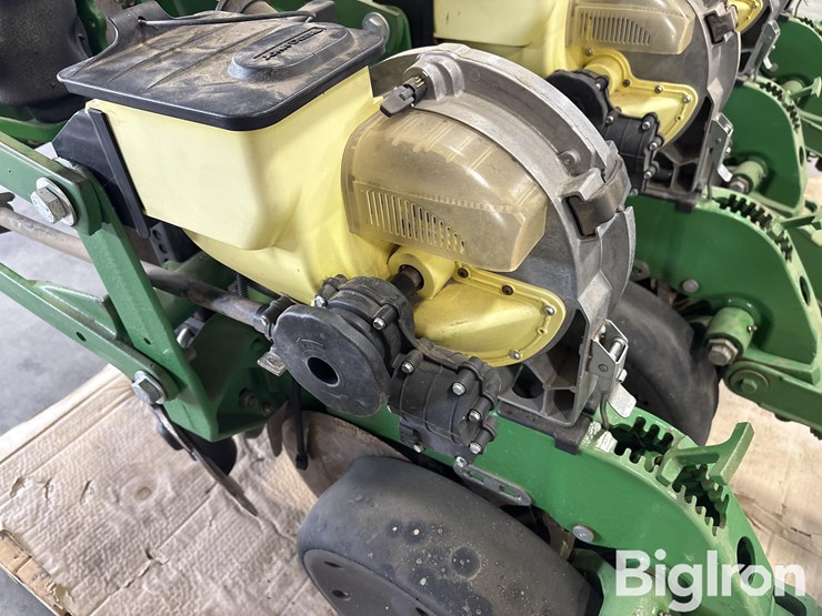john-deere-1790-image-14