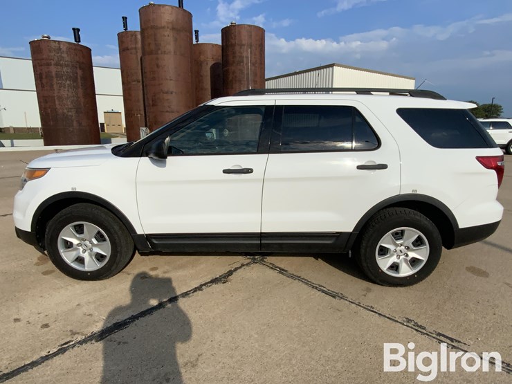 2013-ford-explorer-image-8