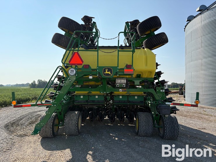 2022-john-deere-n542c-image-6