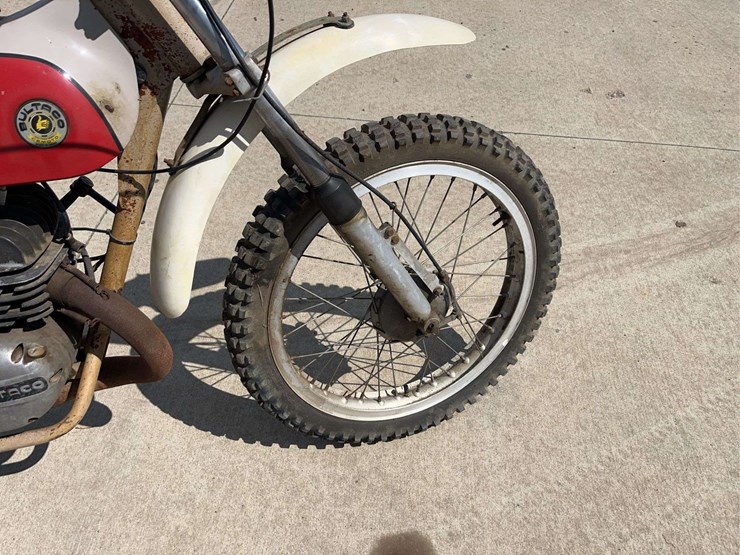 bultaco-350cc-dirt-bike-image-11