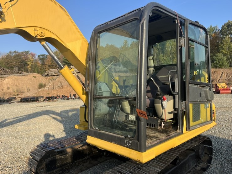 2012-komatsu-pc70-image-15