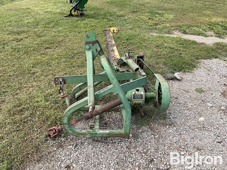 john-deere-350-image-8