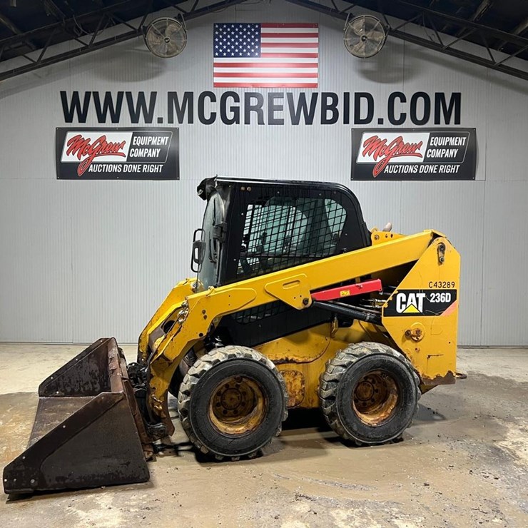CATERPILLAR 236D