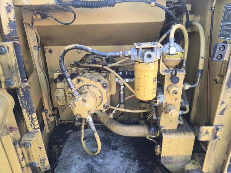 caterpillar-312-image-43