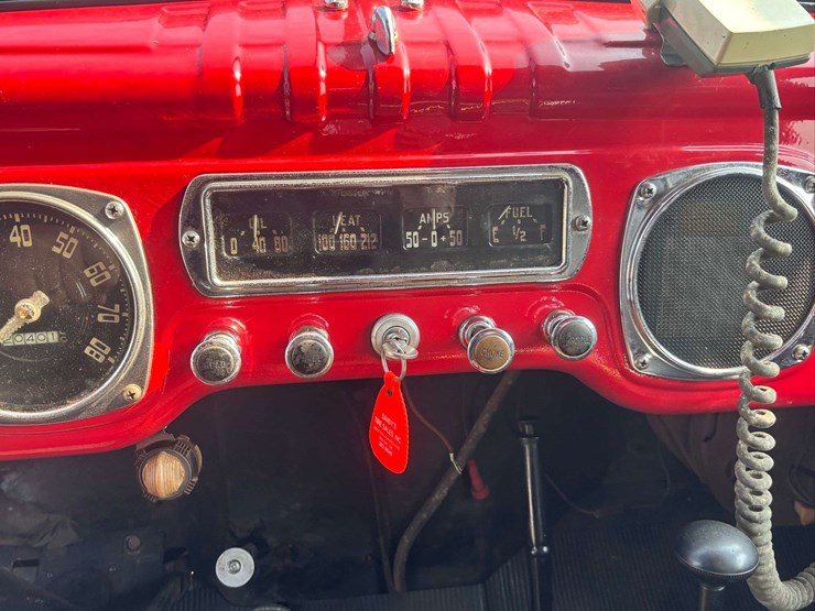 1949-dodge-b1hh-fire-truck-image-9