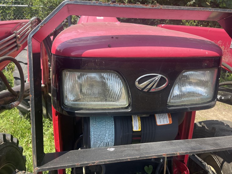 2019-mahindra-4540-image-18
