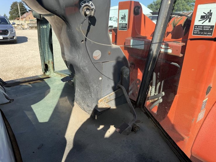 kubota-r520-image-32