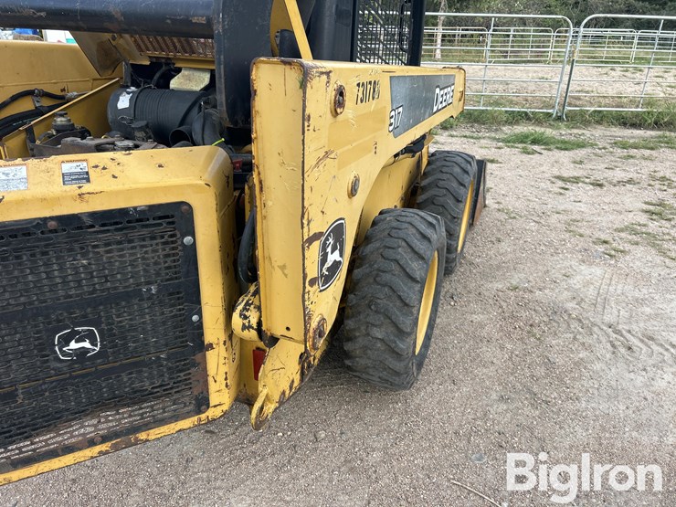 2005-john-deere-317-image-12