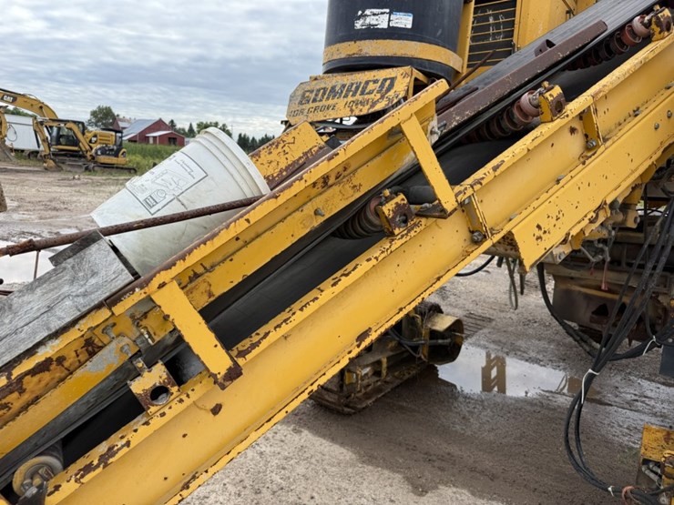 #1415-•-gomaco-gt3600-curb-machine-image-13