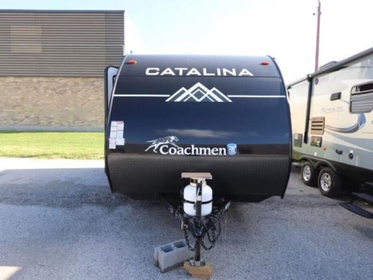 unused-2024-catalina-164bhx-travel-trailer-5zt2cae-image-3